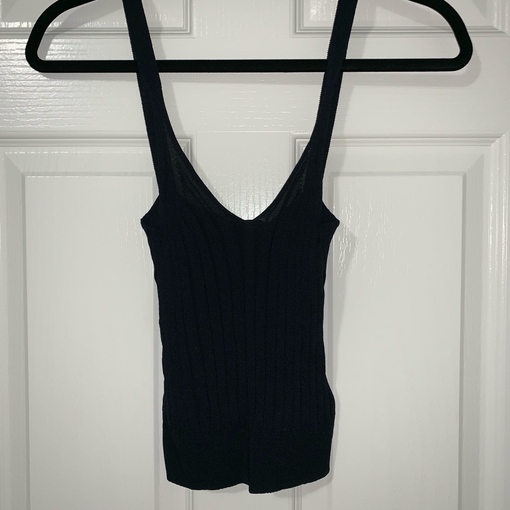 🖤UO black tank top🖤